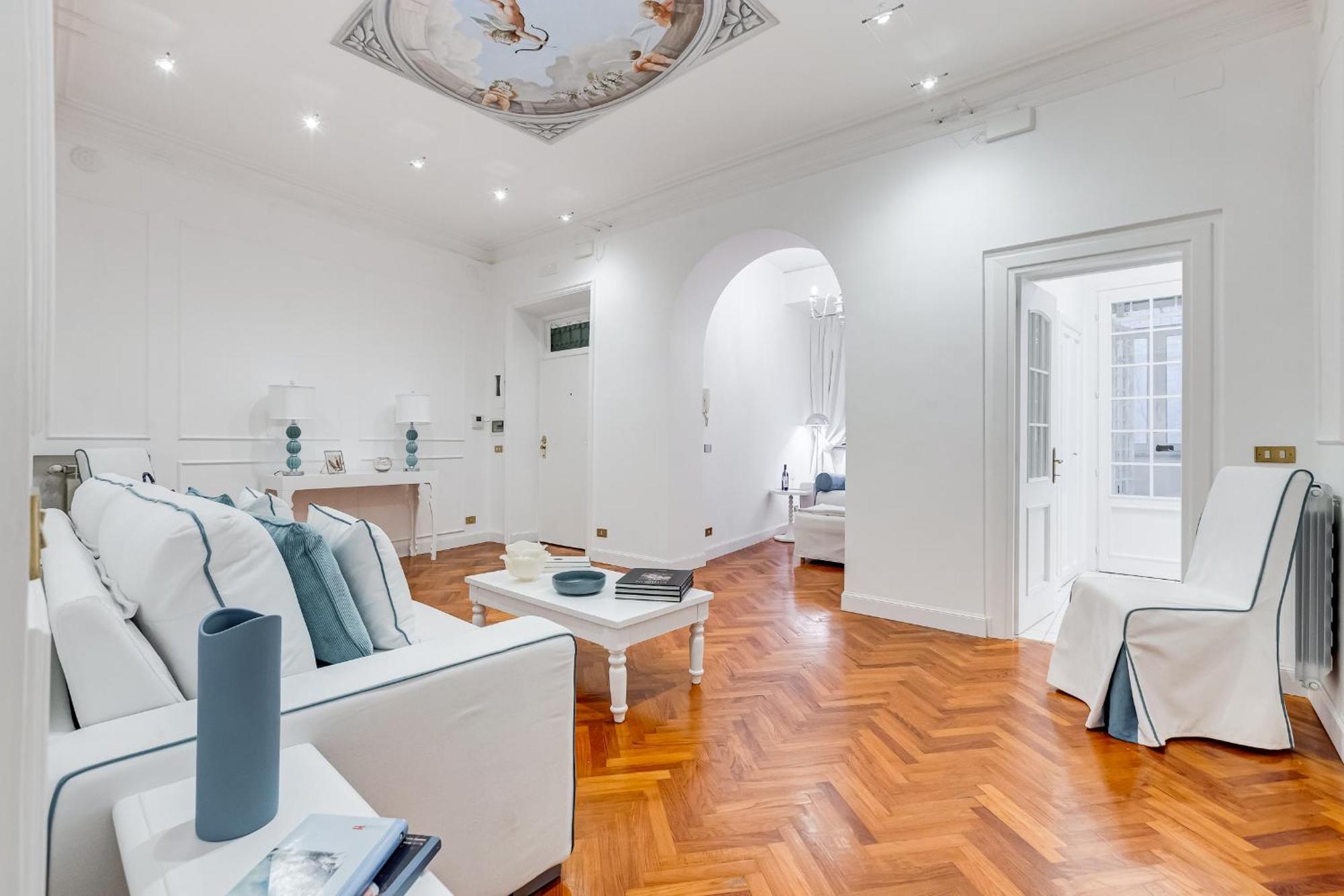 New Opening Spagna Rome